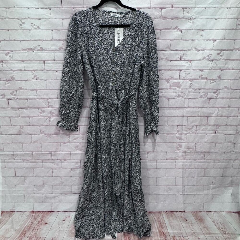 Missky summer dress floral black and white size large